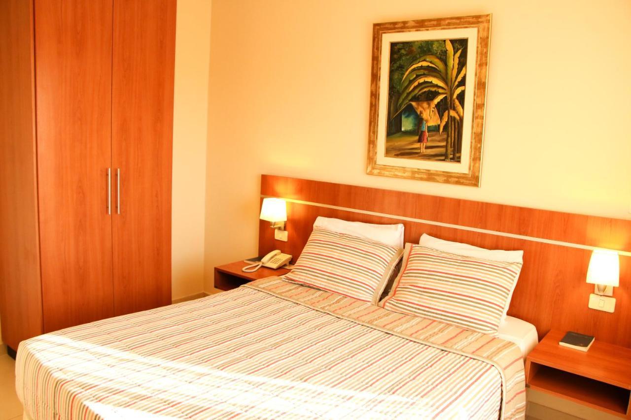 Olimpo Hotel & Suites Итаугуа Экстерьер фото
